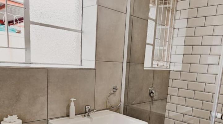 Livingwaters Self-Catering and Lazel Apartments