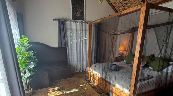 Jumanji Nature Resort: Butterfly Cabin