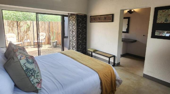 eKhaya Bush Villa