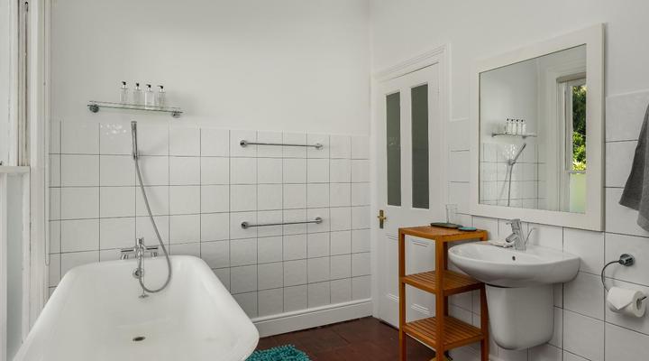 Stay Sensational - Tamboerskloof