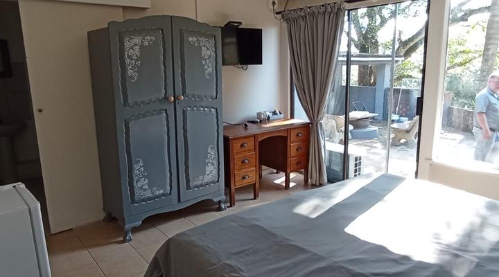 Eagles Nest Bed & Breakfast