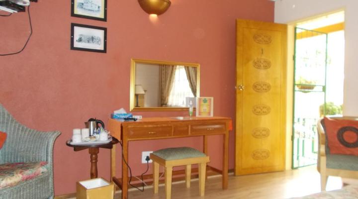 Shamrock Arms Guest Lodge