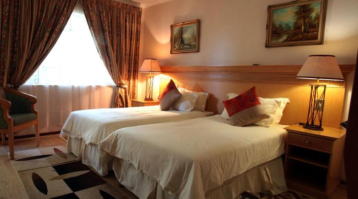 Shamrock Arms Guest Lodge