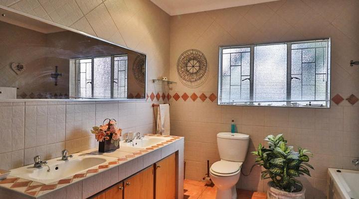 Birdsong Guest House