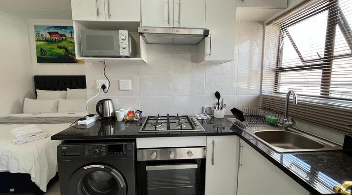 The studios @ Forest Glen