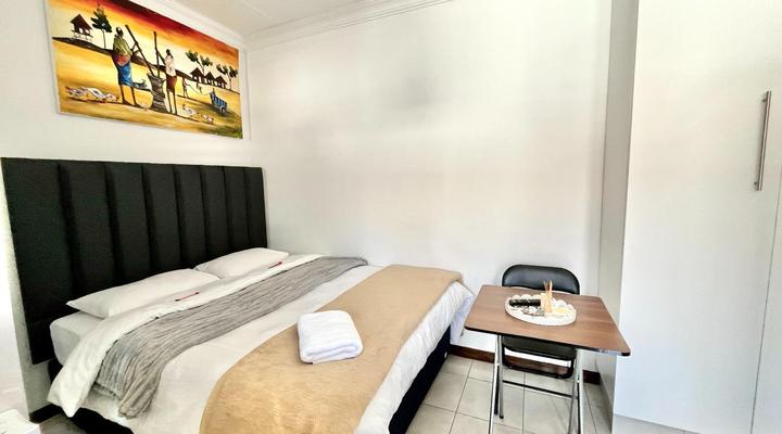 The studios @ Forest Glen