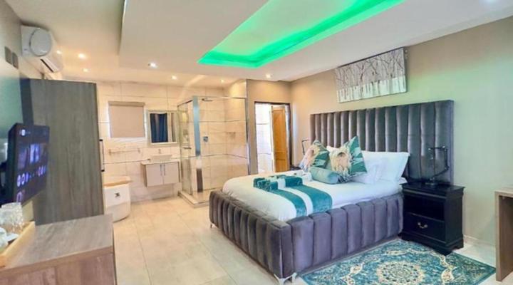 Nyamankulu Guest Lodge