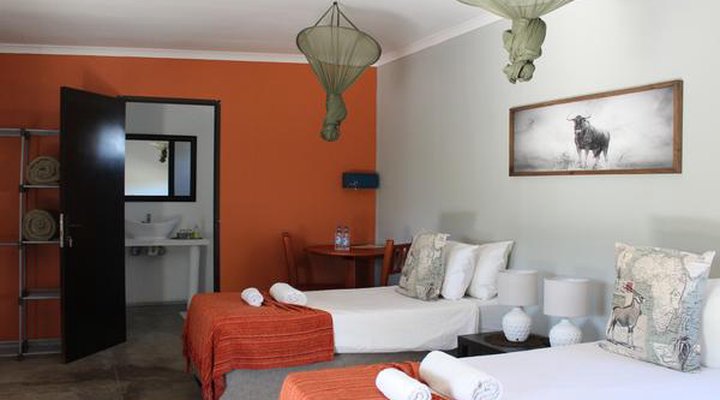 Mopane Village Lodge