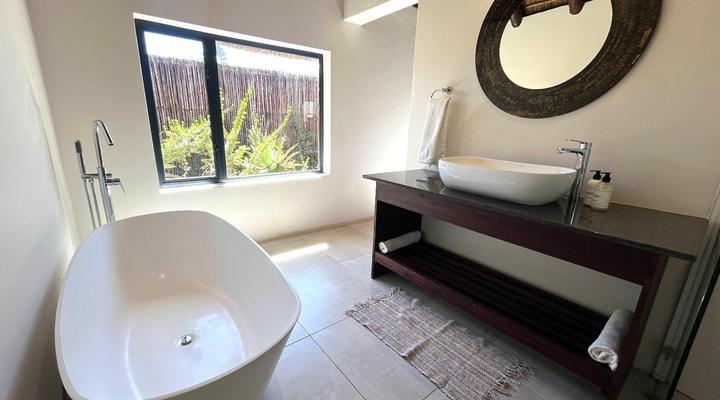 Charihandra Private Game Lodge