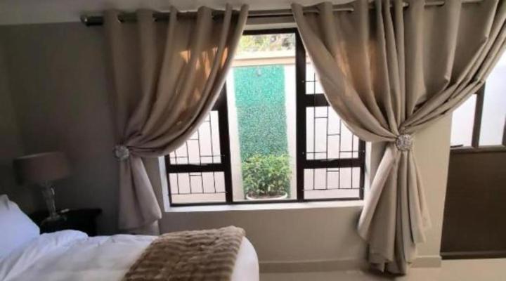 Bryanston Palms Accommodation