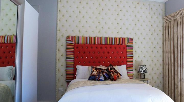 Leonardo's Guest House