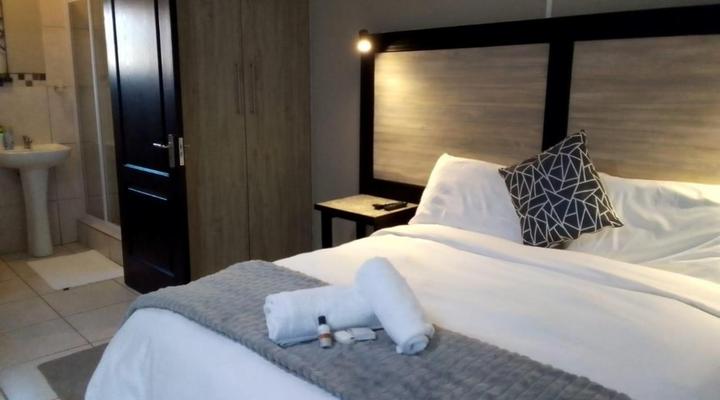 Country Life LifeStyle