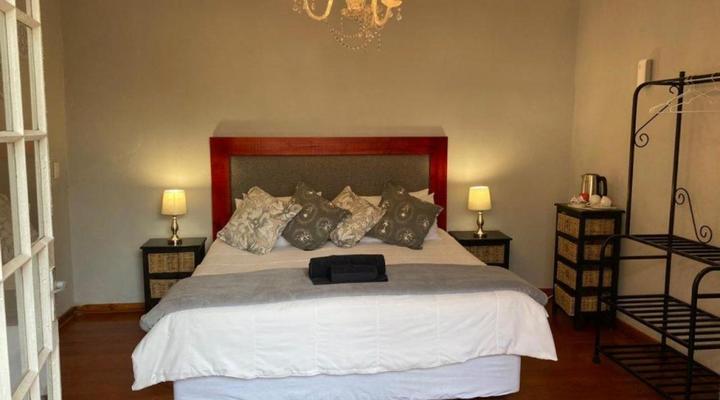 Savannah Game and River Retreat