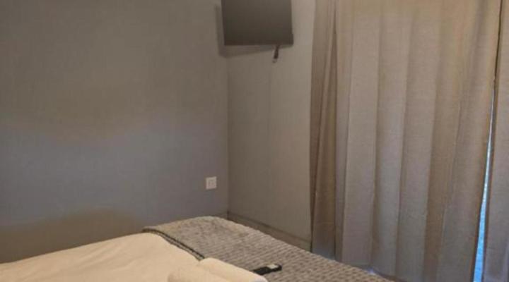 The Cozy Nook & One-bedroom Cottage