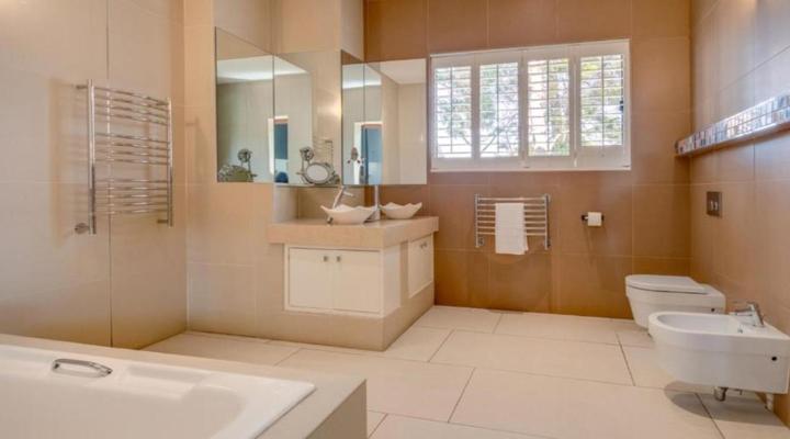 Urban Guest House on Atholl