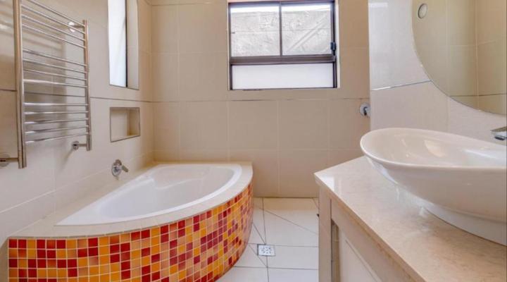 Urban Guest House on Atholl