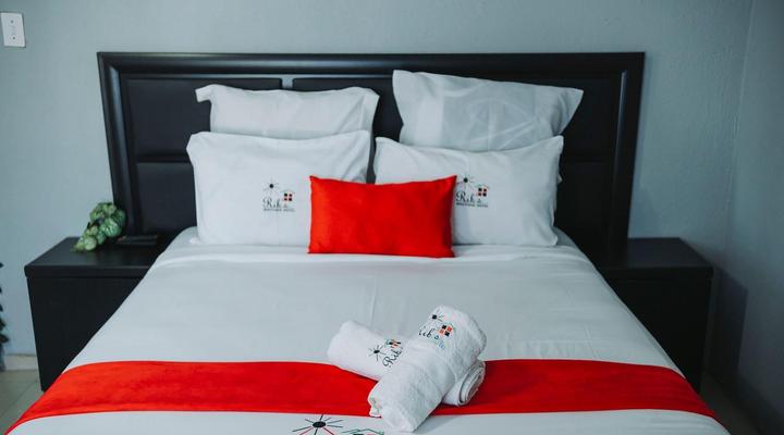 Rib's Boutique Hotel