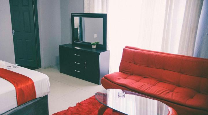 Rib's Boutique Hotel