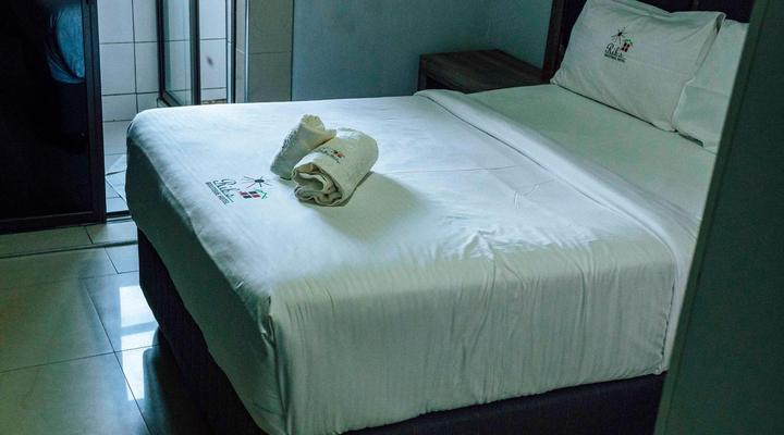 Rib's Boutique Hotel