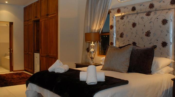 Shaloha Guesthouse on Supertubes