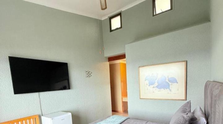 Lillies and Leopards Guesthouse