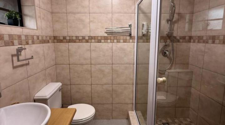 Lillies and Leopards Guesthouse