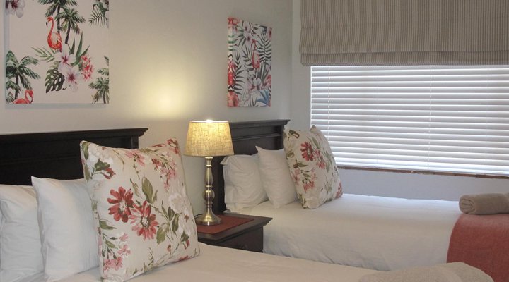 Klein Eikeboom Cottages