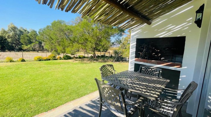 Klein Eikeboom Cottages