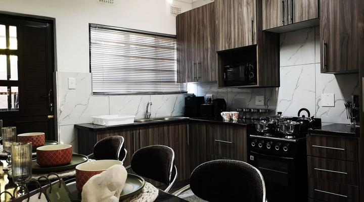 Carissa Street Self-catering Units