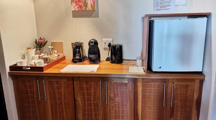 Paradise Cove Country House