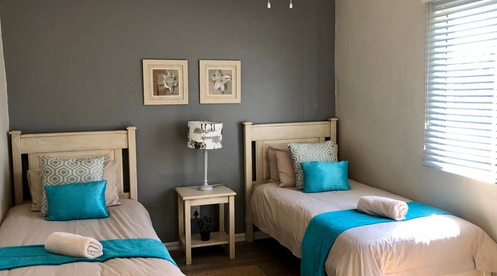 Klein Eikeboom Cottages