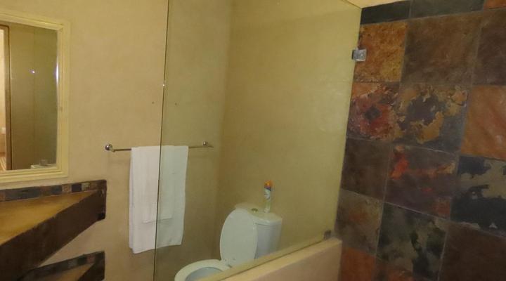 Sunset Lodge & Safaris