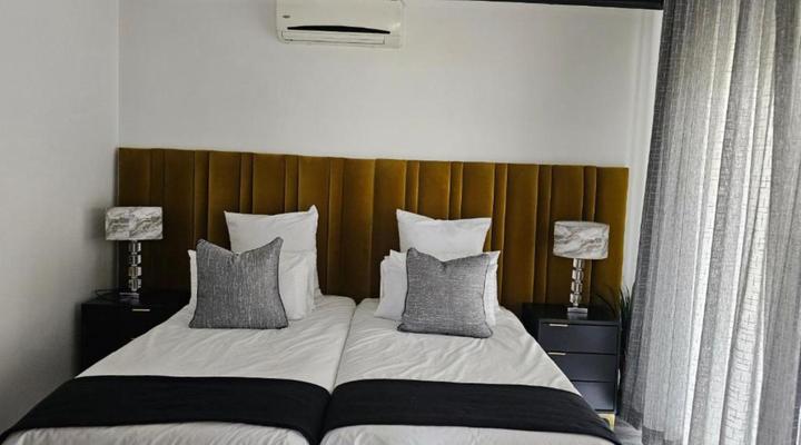 Gillino Vaal River Luxury Retreat