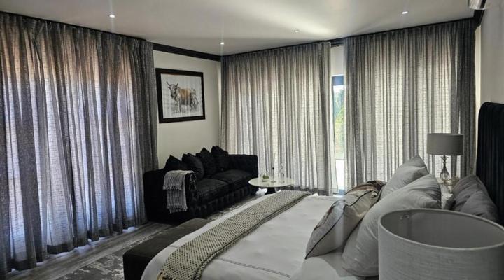 Gillino Vaal River Luxury Retreat