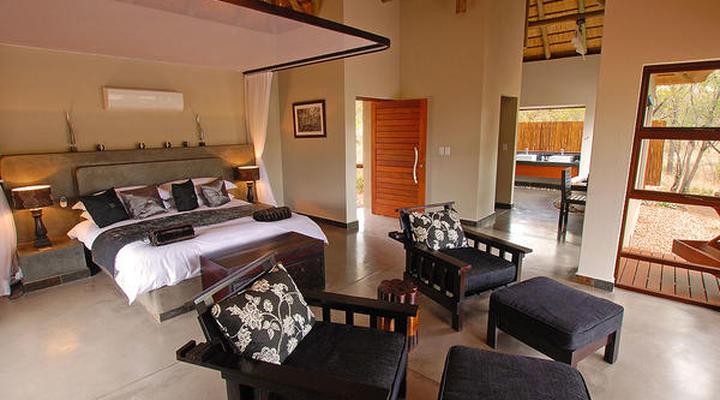 Raptor Retreat Game Lodge