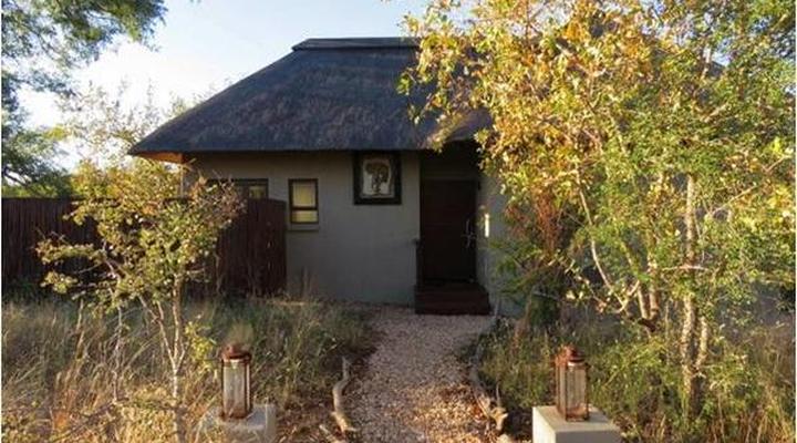 Raptor Retreat Game Lodge