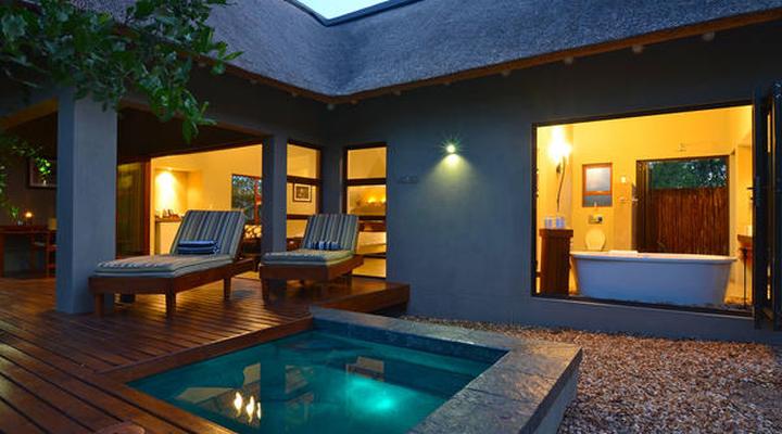 Raptor Retreat Game Lodge