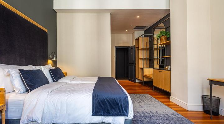 Old Bank Hotel - Lion Roars Hotels & Lodges