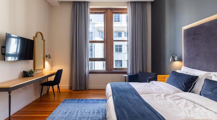 Old Bank Hotel - Lion Roars Hotels & Lodges