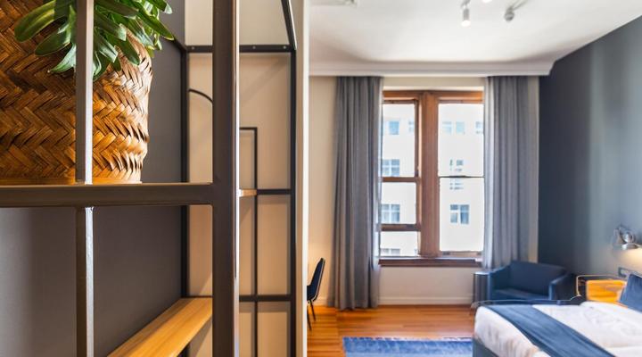 Old Bank Hotel - Lion Roars Hotels & Lodges