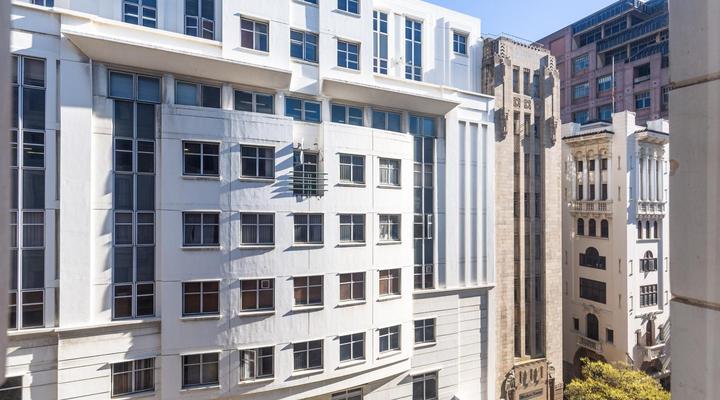 Old Bank Hotel - Lion Roars Hotels & Lodges