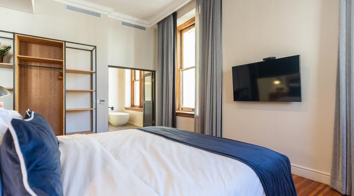 Old Bank Hotel - Lion Roars Hotels & Lodges