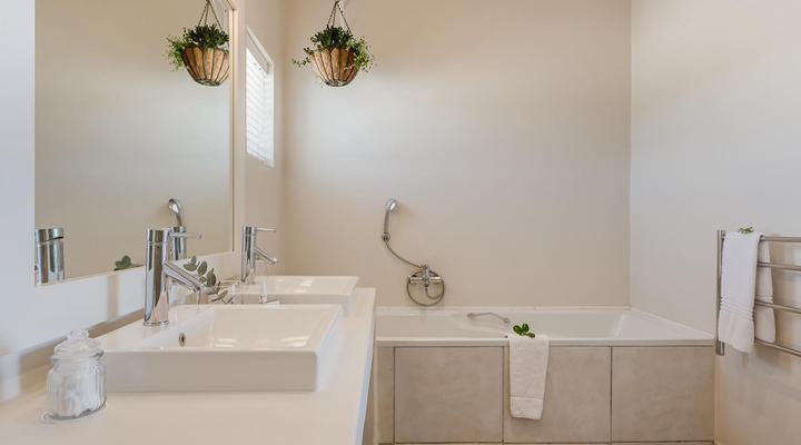 The Robberg Beach Lodge - Lion Roars Hotels & Lodges