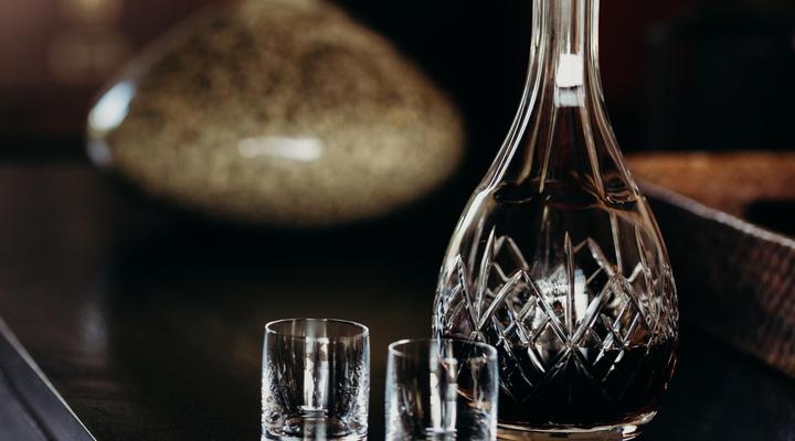 Hlosi Game Lodge - Amakhala Game Reserve