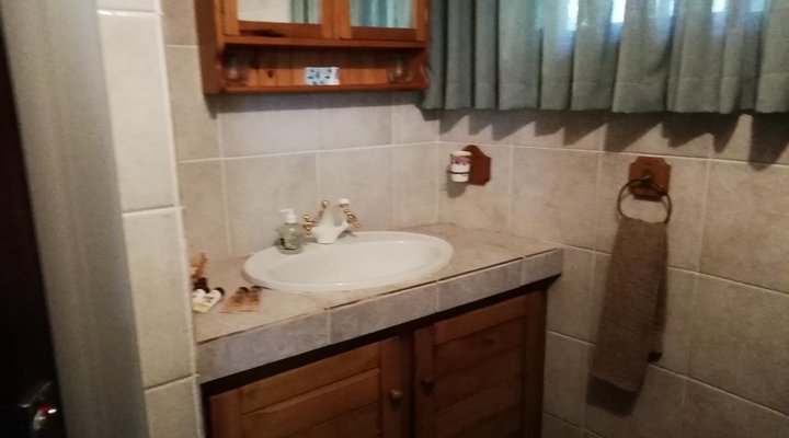 Koubad Farm Lodge