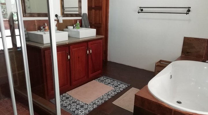 Koubad Farm Lodge