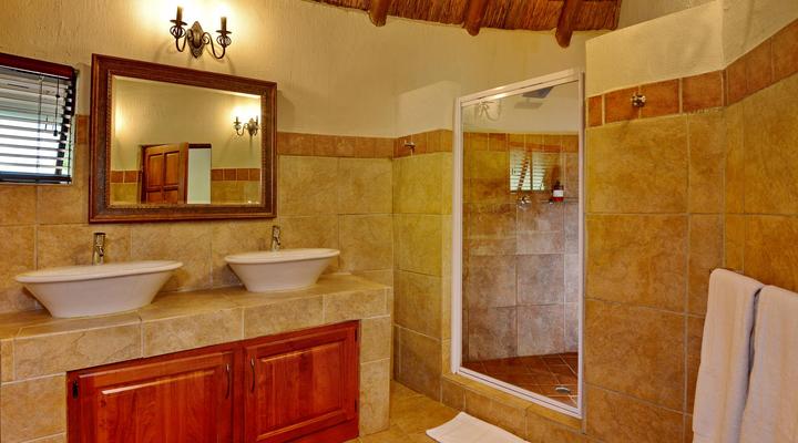 Royal Morubisi Founder's Lodge