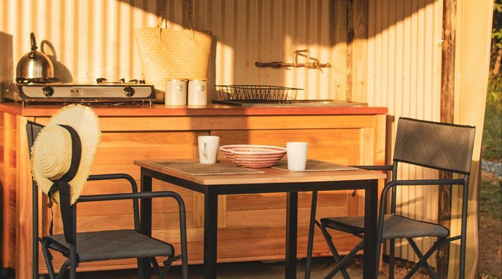 The Leadwood Safari Camp