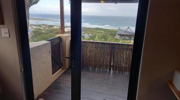 Mussel Beach Holiday Lets