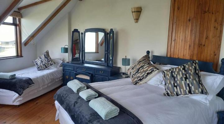 Mussel Beach Holiday Lets